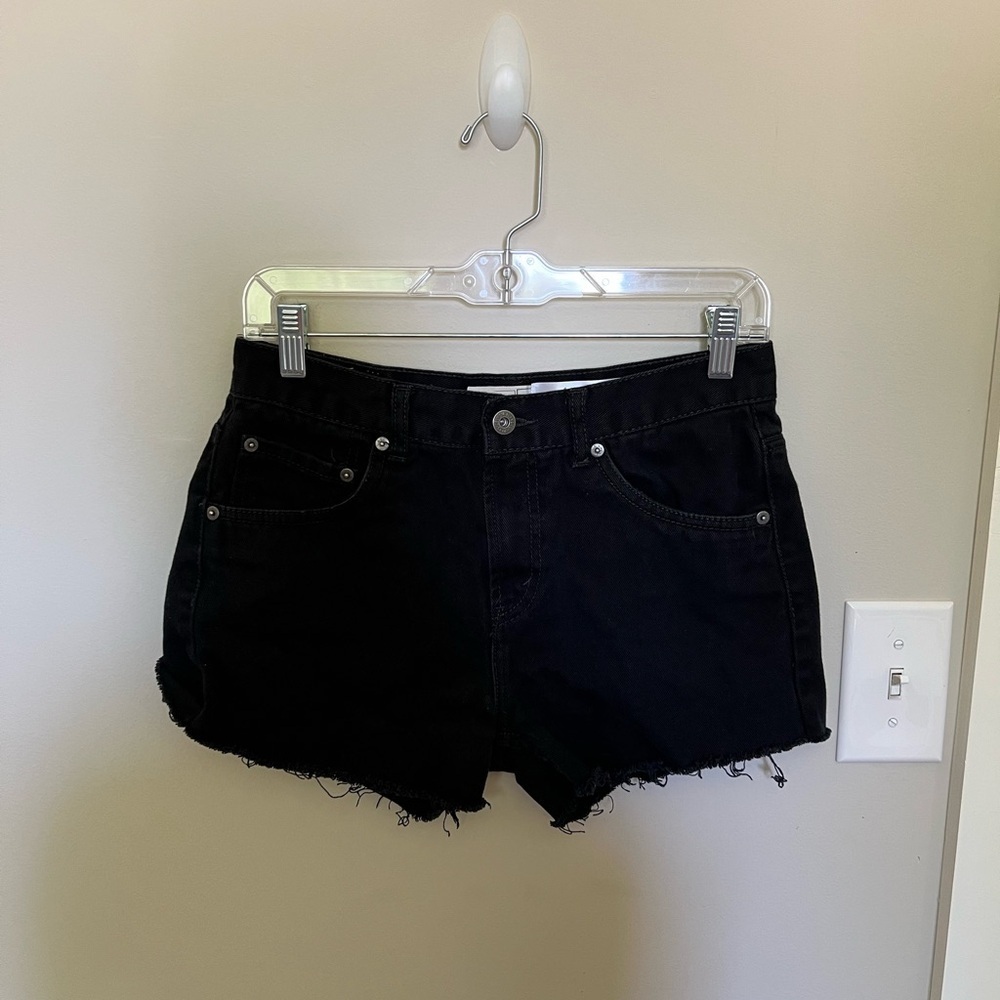 Levi’s Black Denim Shorts